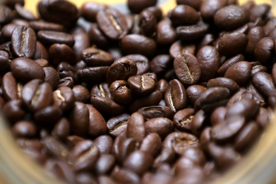 buscas-sobre-por-que-ovo-e-cafe-estao-caros-disparam-no-brasil