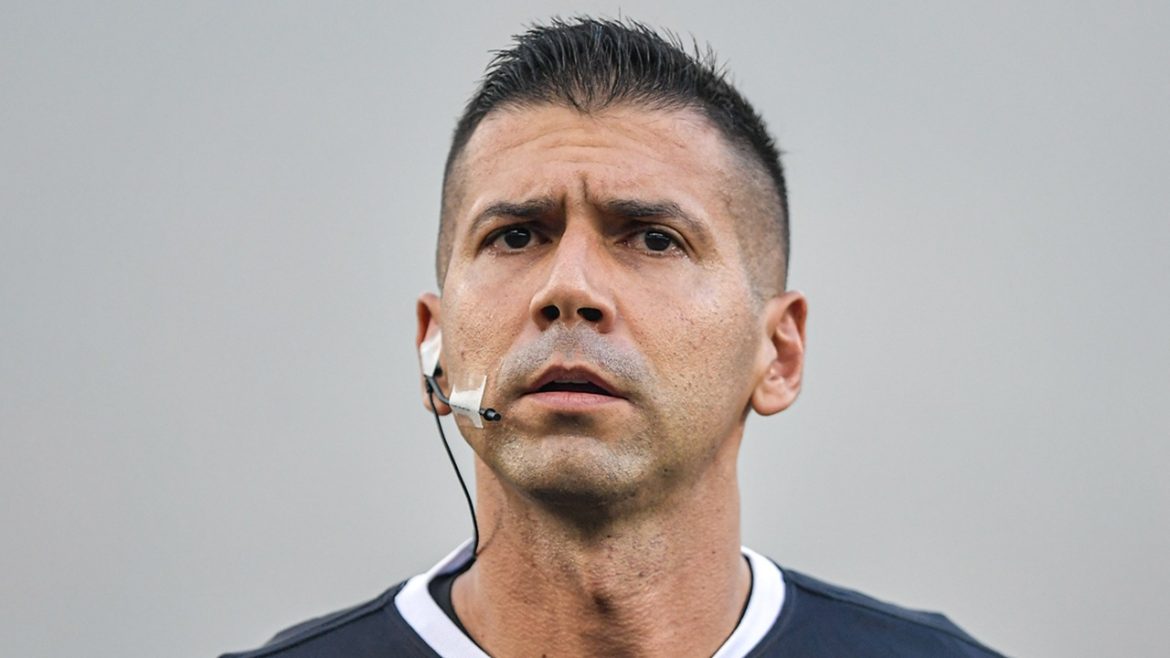 arbitro-afastado-da-serie-a-apita-jogo-do-athletico