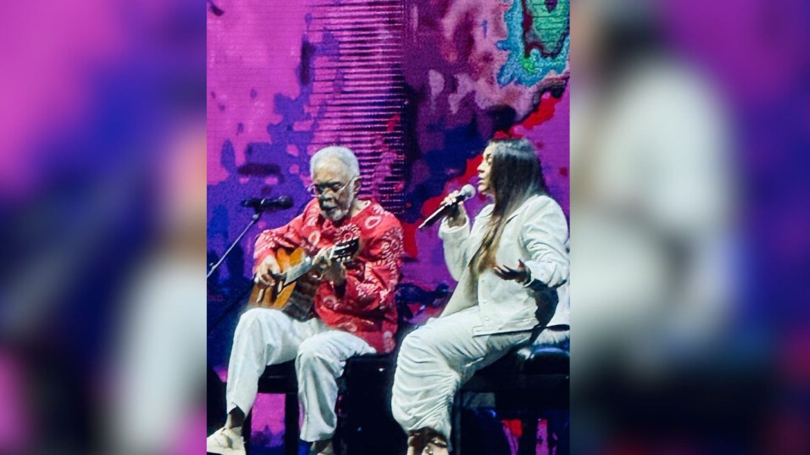 preta-gil-canta-ao-lado-de-gilberto-em-show-em-sao-paulo;-assista-video