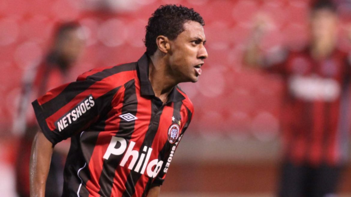kleberson-quase-largou-o-futebol-antes-de-ir-para-o-athletico:-“estava-desistindo”