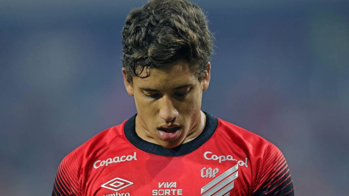 athletico-perde-tres-joias-para-a-selecao-durante-a-data-fifa