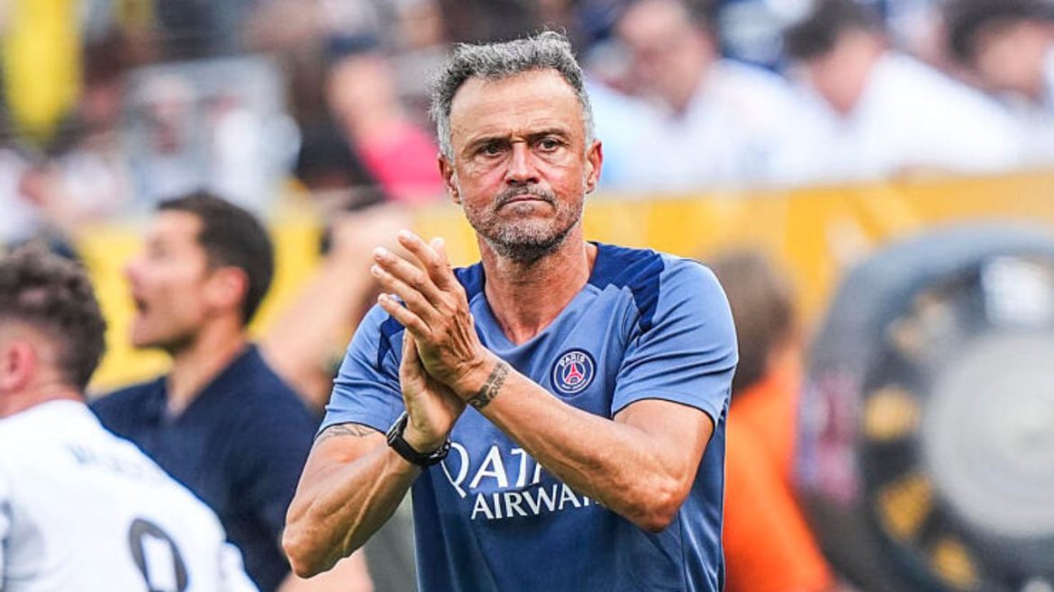 ex-coritiba-e-convidado-de-honra-para-a-final-entre-psg-e-chelsea-no-mundial