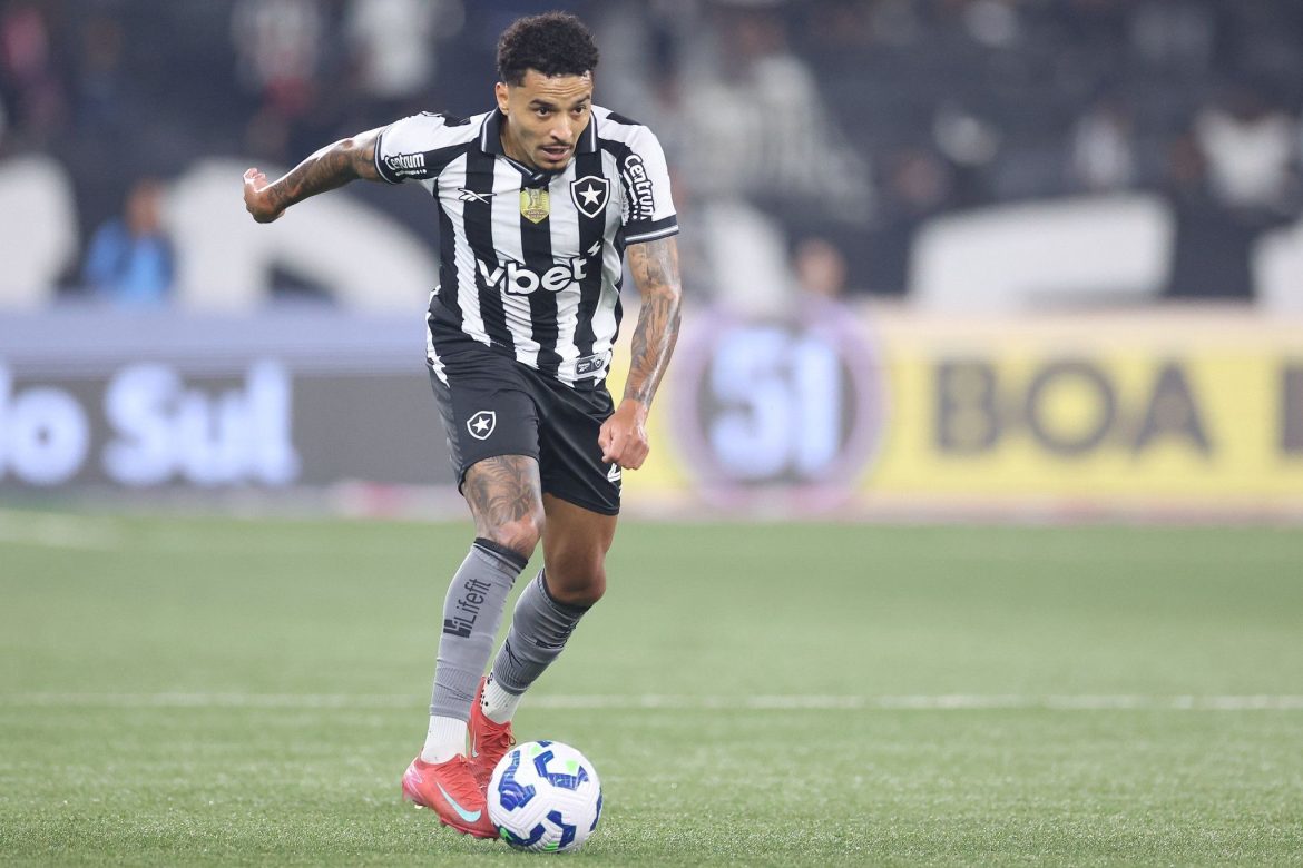 gregore-se-despede-do-botafogo-em-partida-do-brasileirao