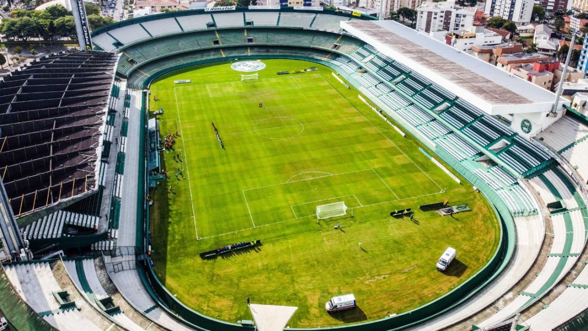 coritiba-vive-expectativa-por-maior-publico-no-couto-pereira-em-2025