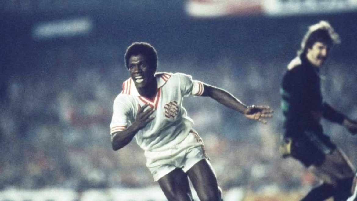 ha-40-anos,-festa-antecipada-e-camarao-na-praia-mudaram-para-sempre-uma-final-de-brasileirao