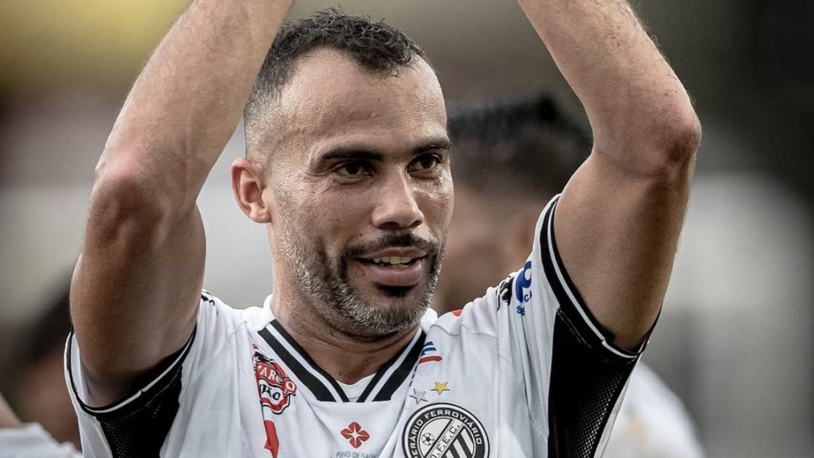 veterano-perde-espaco-com-alex-e-rescinde-com-o-operario