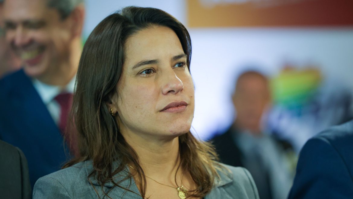 raquel-lyra:-concessao-do-saneamento-de-pernambuco-tera-edital-em-agosto