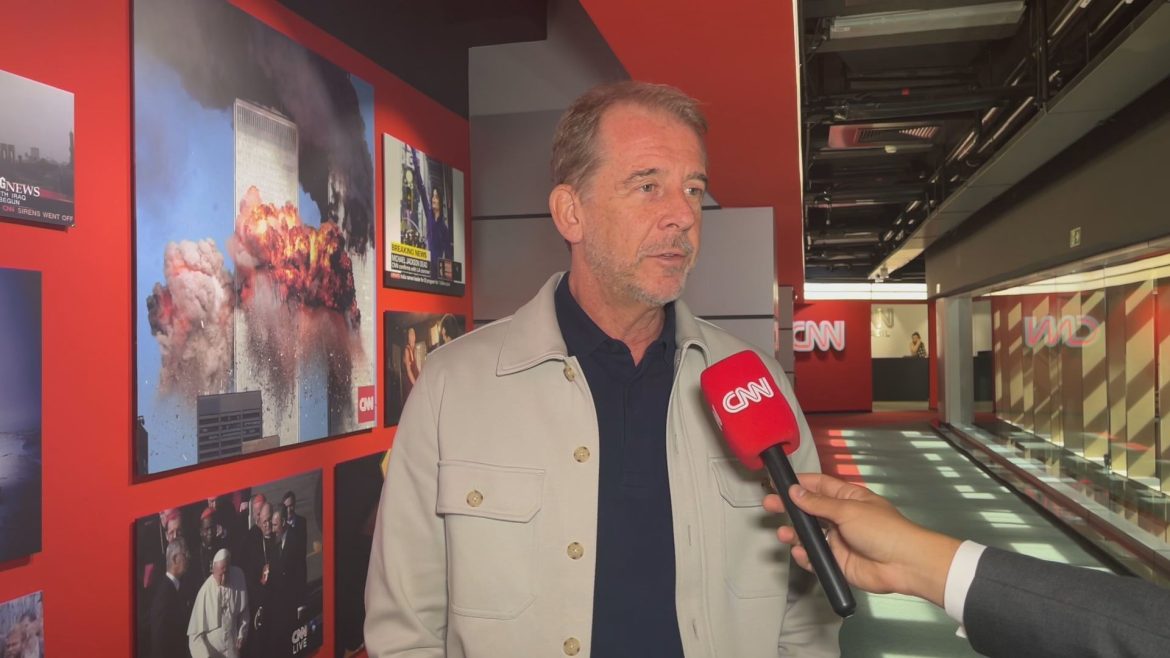 comercio-ilegal-e-grande-desafio-do-setor,-diz-presidente-da-ipiranga-a-cnn