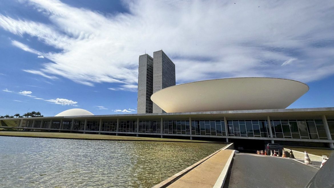 congresso-recebe-7-projetos-para-combater-fome-e-desperdicio
