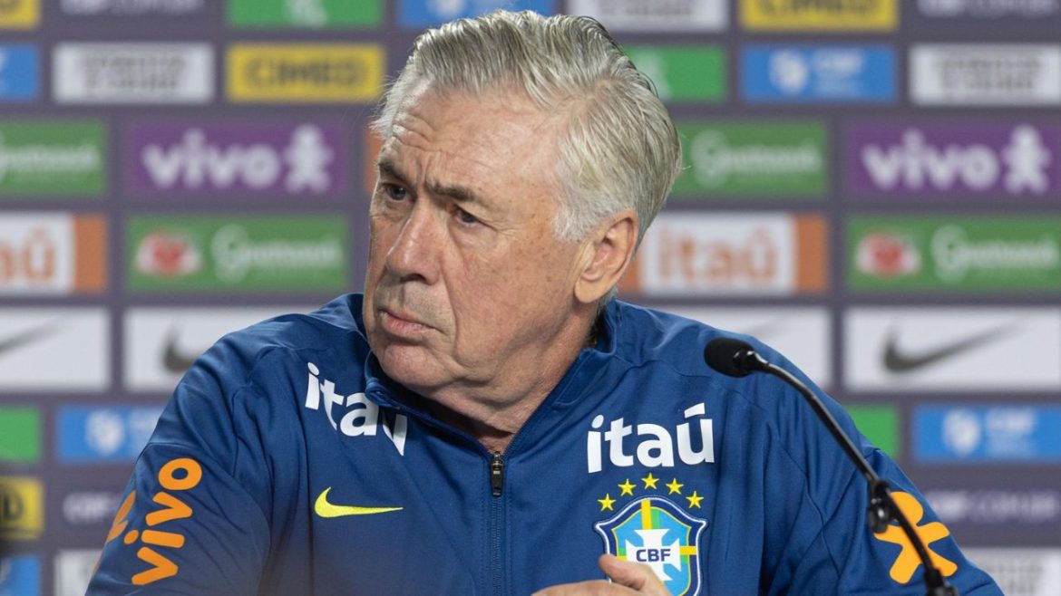 ancelotti-ostenta-camisa-de-clube-paranaense-antes-de-jogo-da-selecao