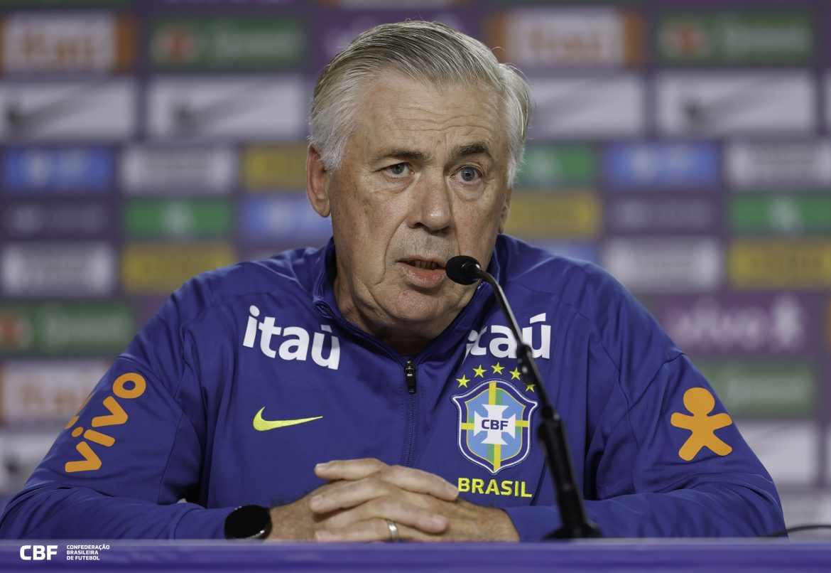 veja-as-escalacoes-de-brasil-e-chile-para-o-jogo-pelas-eliminatorias