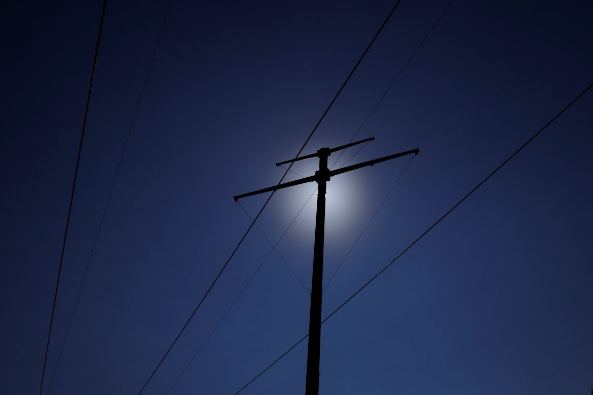 quase-350-ocorrencias-com-pipas-afetaram-linhas-de-transmissao-de-energia