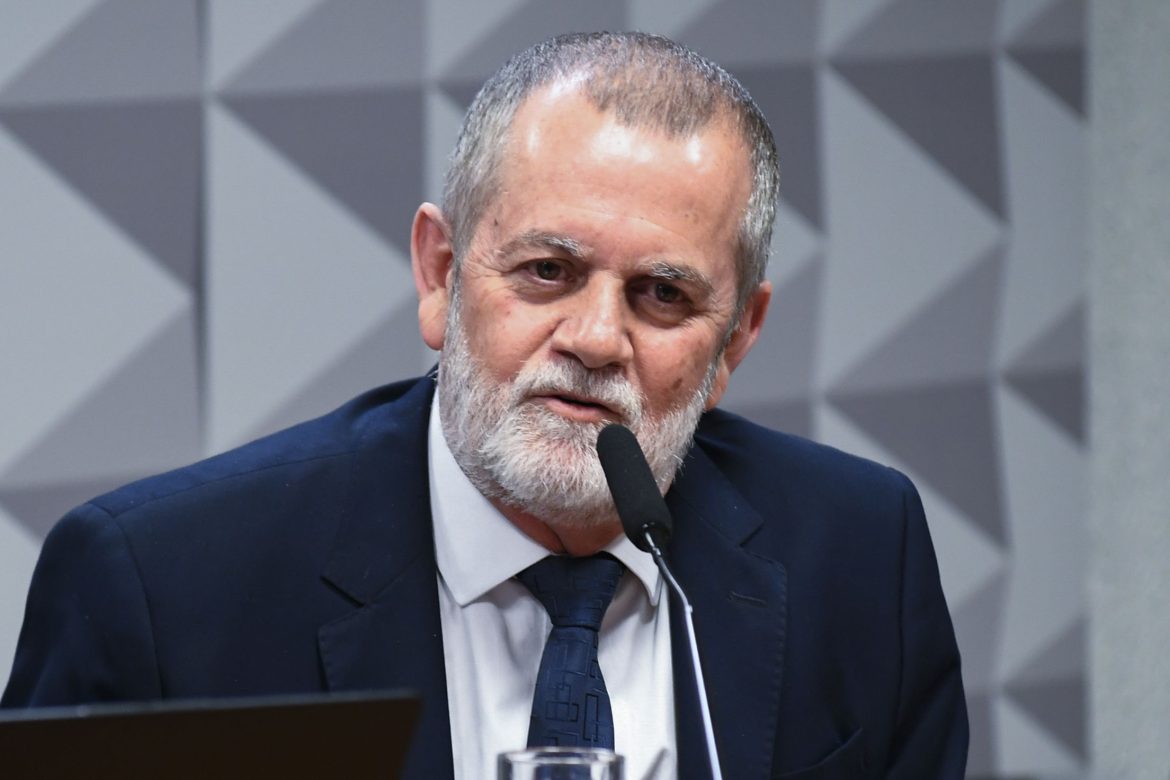 apontado-como-socio-do-“careca-do-inss”-diz-que-era-prestador-de-servico