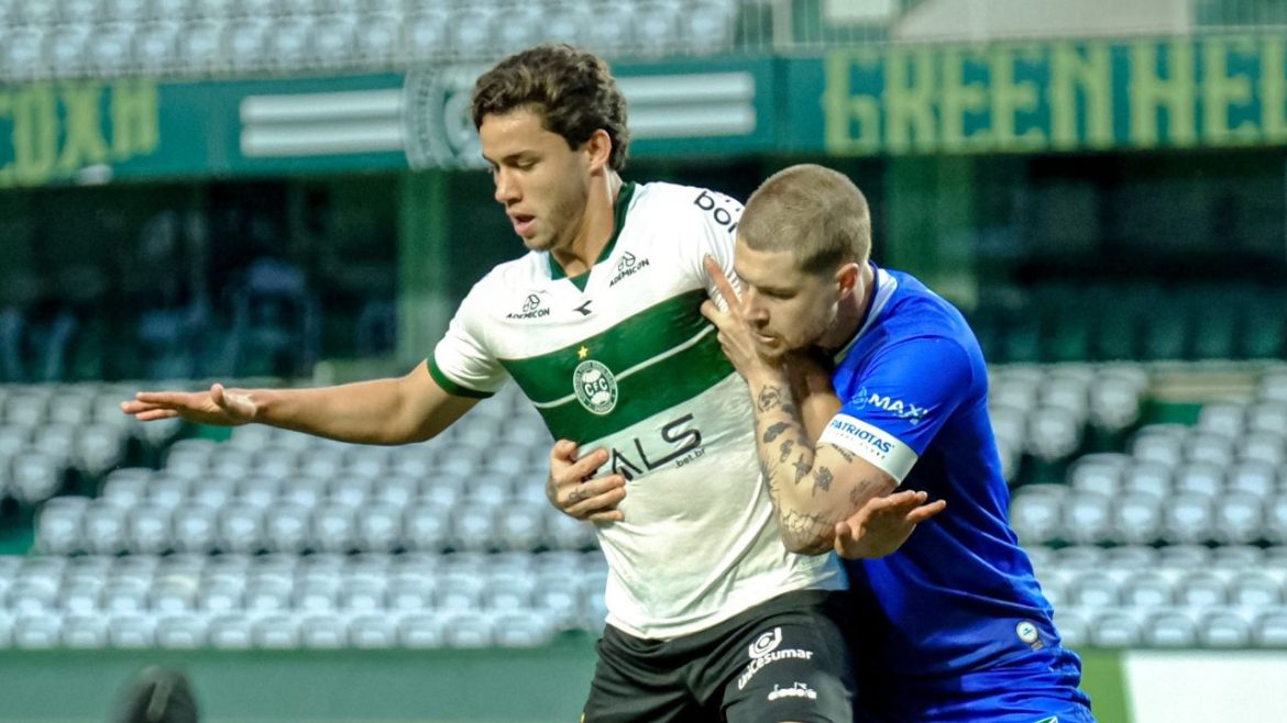 coritiba-frustra-torcida-em-estreia-em-casa-pela-taca-fpf