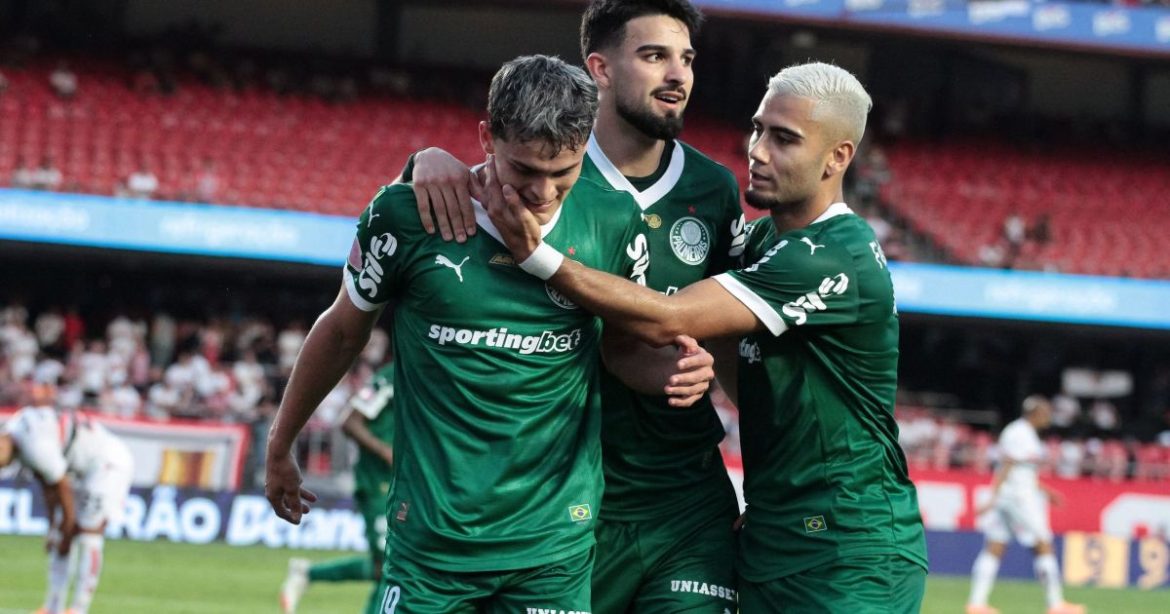 novo-lider-do-brasileirao,-palmeiras-passa-flamengo-apos-dez-rodadas