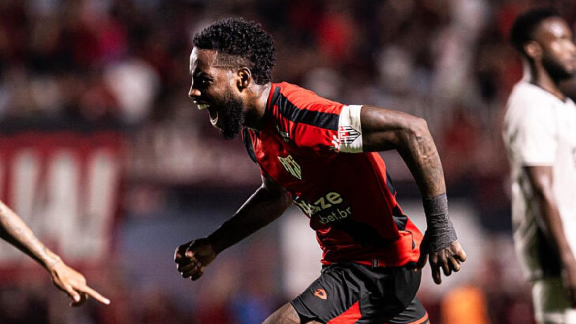 athletico-desmorona-em-jogo-com-expulsoes-na-serie-b