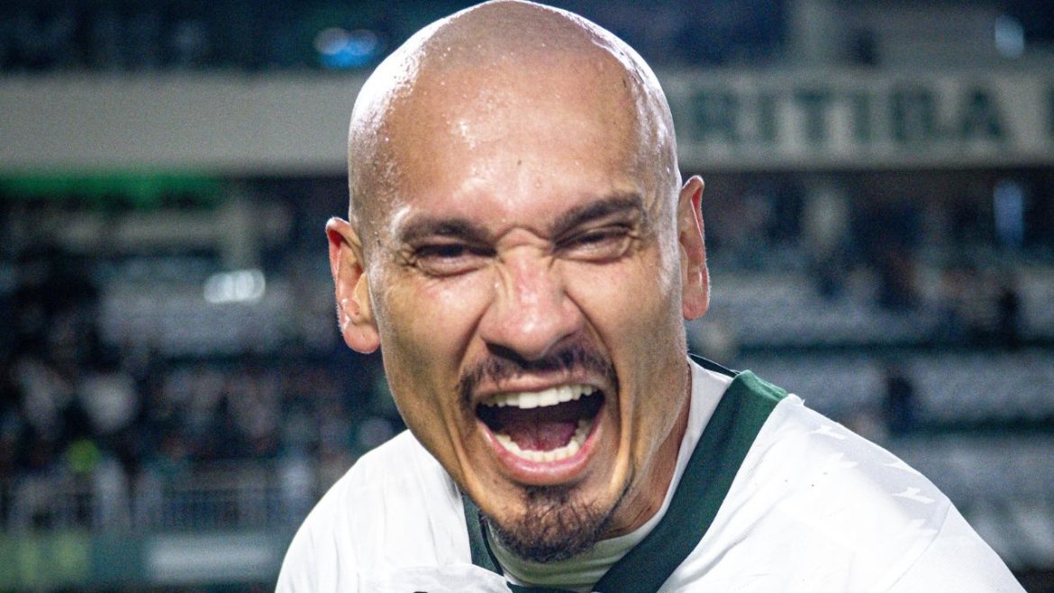 solidez-defensiva-vira-marca-do-coritiba-de-mozart-na-serie-b