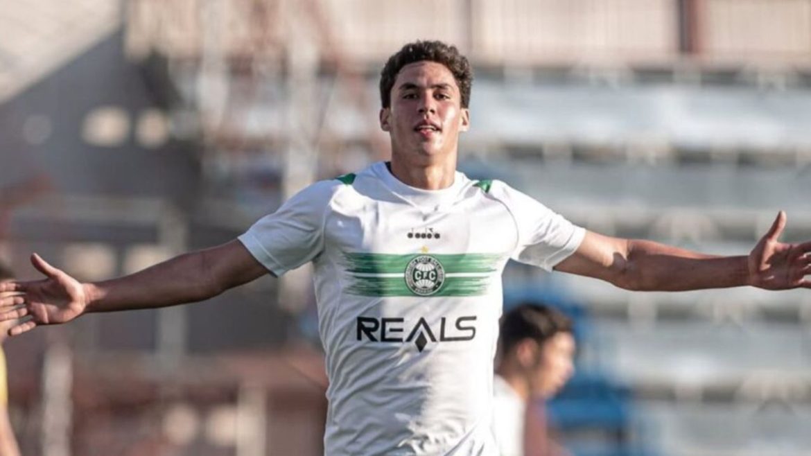 promessa-brilha-no-sub-20-do-coritiba-e-aguarda-por-chance-no-principal
