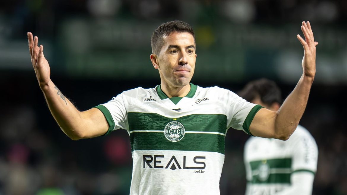 coritiba-sobe,-mas-quem-vai-se-lembrar-do-time-de-2025?