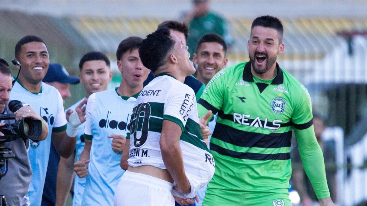 coritiba-vence-o-volta-redonda-e-fica-com-um-pe-na-serie-a
