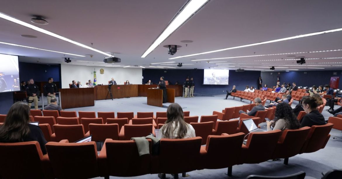 primeira-turma-vai-analisar-cumprimento-de-pena-de-bolsonaro-e-outros-7