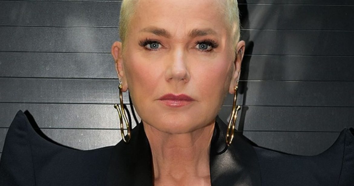 xuxa-passa-por-cirurgia-na-coluna;-veja-boletim-medico