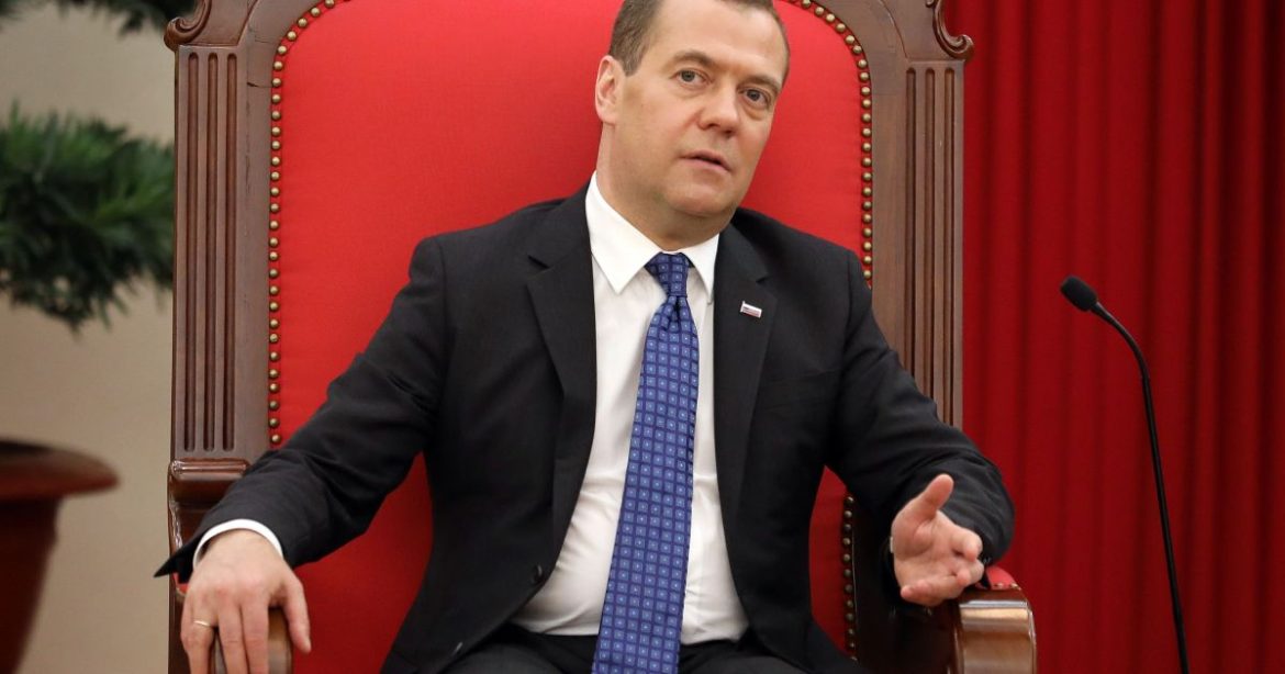 ex-presidente-da-russia-elogia-trump-e-diz-que-lider-dos-eua-busca-a-paz