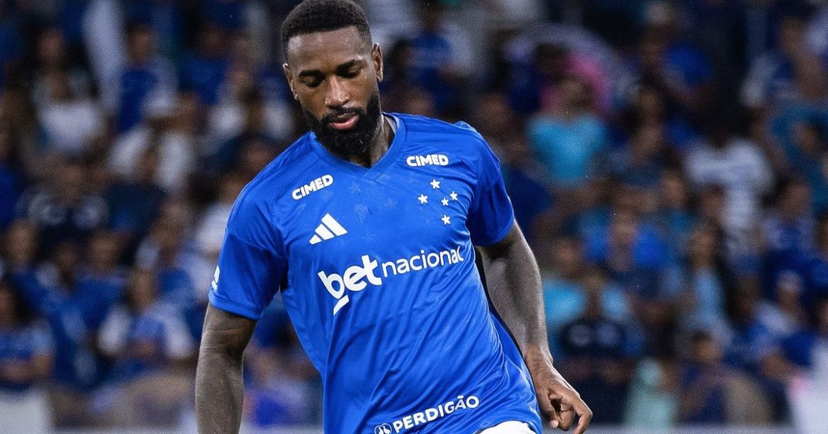 cruzeiro:-gerson-e-substituido-no-primeiro-tempo-e-vira-preocupacao