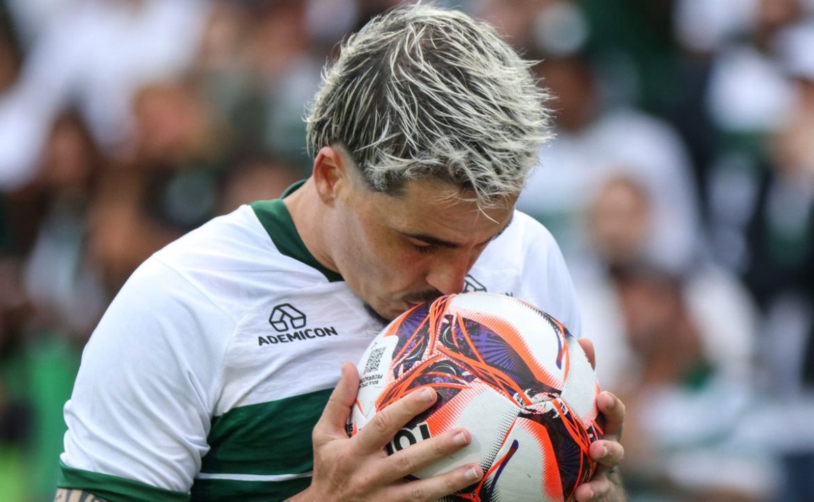 josue-repete-marca-de-2025-em-menos-da-metade-dos-jogos-pelo-coritiba