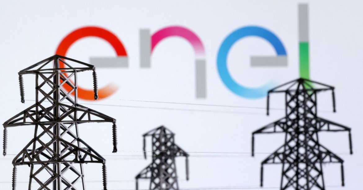 fitch-rebaixa-rating-da-enel-brasil-e-subsidiarias