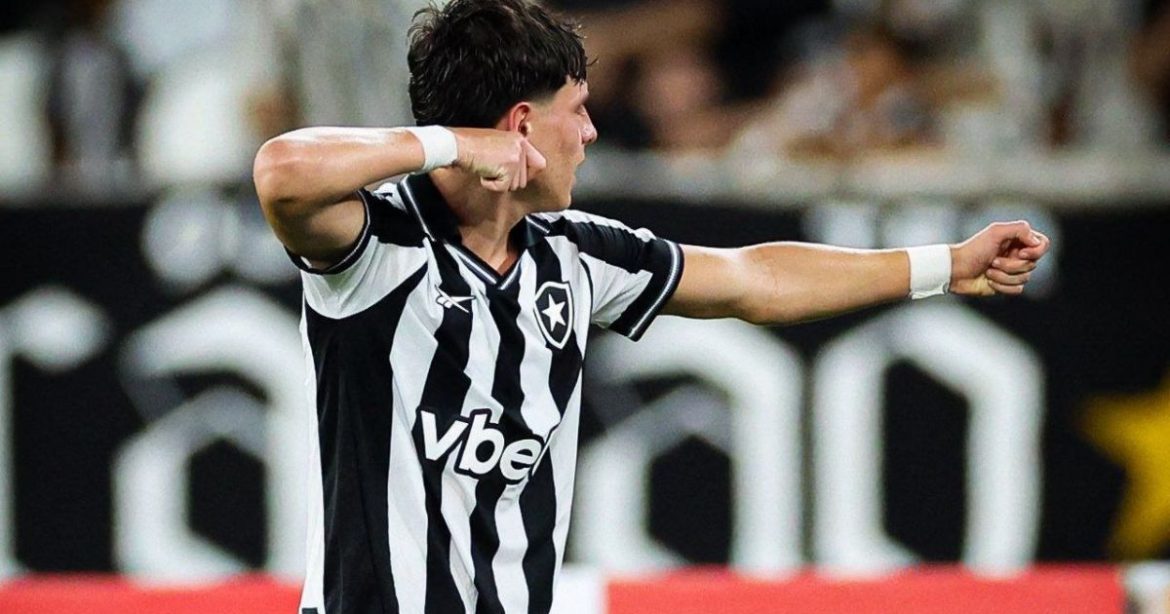 botafogo-atropela-independiente-petrolero-e-lidera-grupo-na-sul-americana