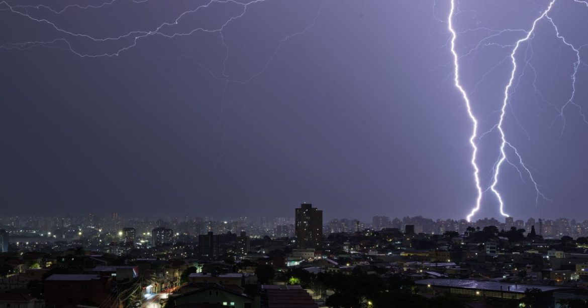 frente-fria-mantem-risco-de-temporais-no-sudeste-hoje-(19);-veja-previsao