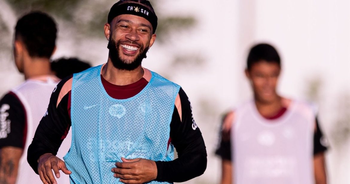 veja-como-esta-a-situacao-entre-corinthians-e-memphis-apos-“despedida”