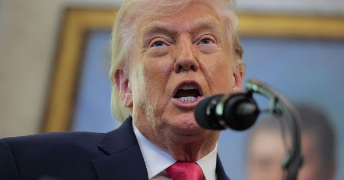 trump-sobre-ira:-“vamos-atingi-los-com-muita-forca”