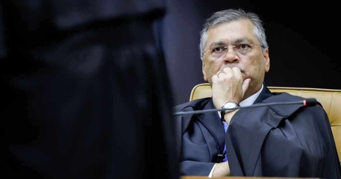 dino-manda-policia-federal-ampliar-investigacoes-sobre-orcamento-secreto