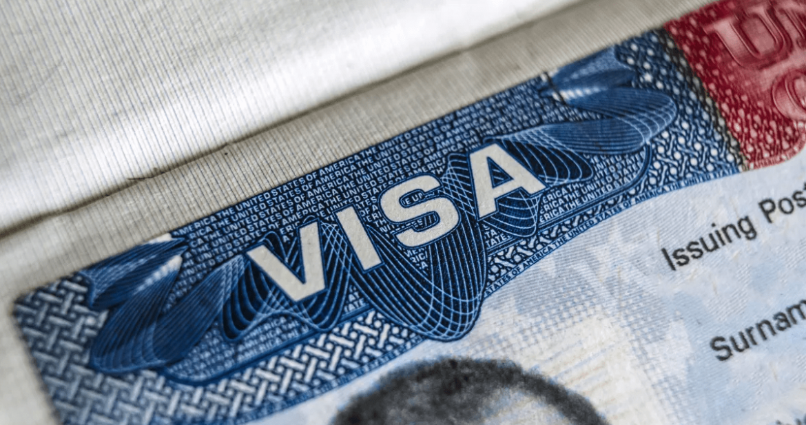 governo-trump-revogou-mais-de-175-mil-vistos,-diz-departamento-de-estado