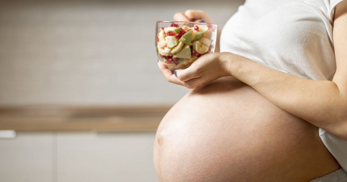 gravida:-o-que-evitar-na-alimentacao-para-proteger-seu-bebe-sem-exageros