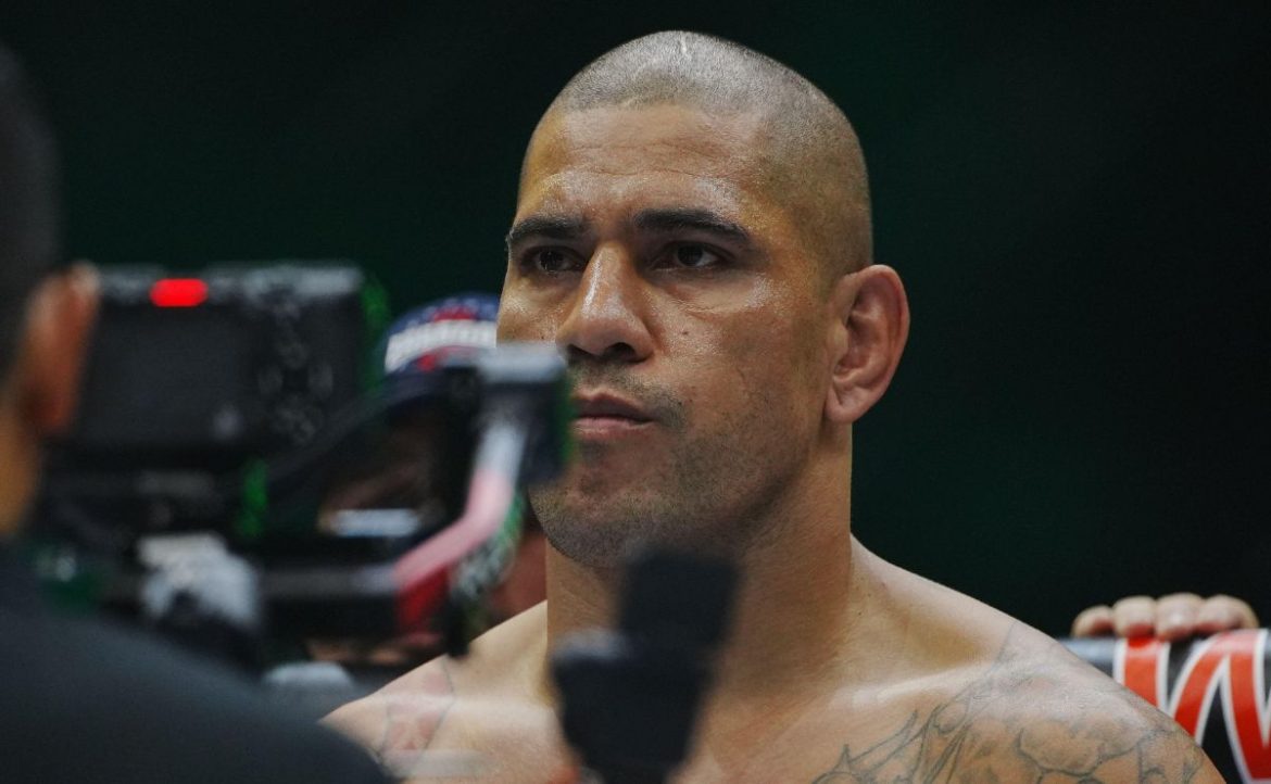 peso-pesado-do-ufc-provoca-poatan-e-pede-luta-pelo-cinturao-bmf