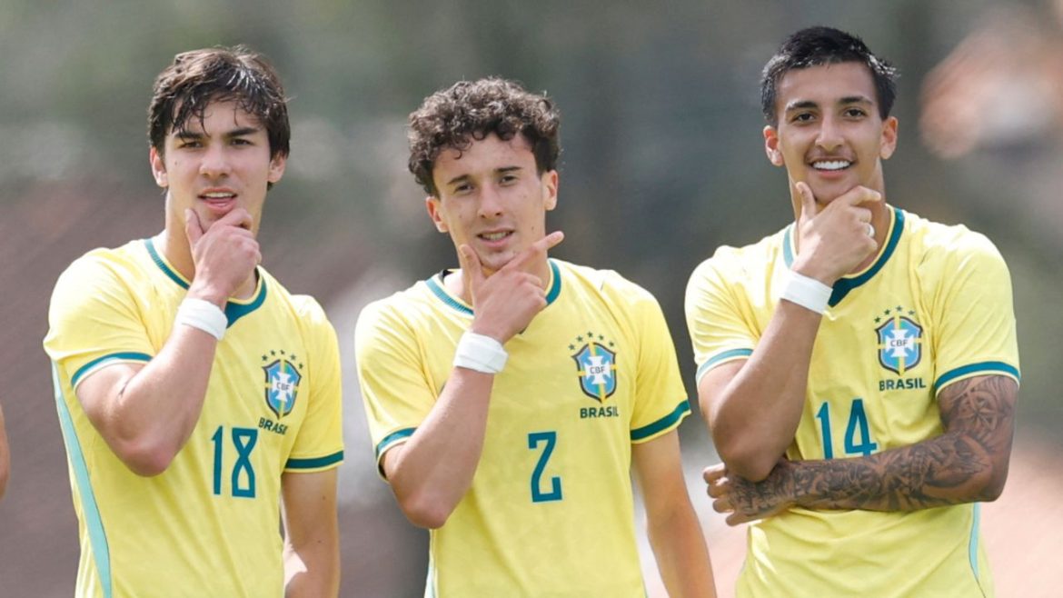 promessa-do-athletico-marca-golaco-do-meio-de-campo-pela-selecao-brasileira