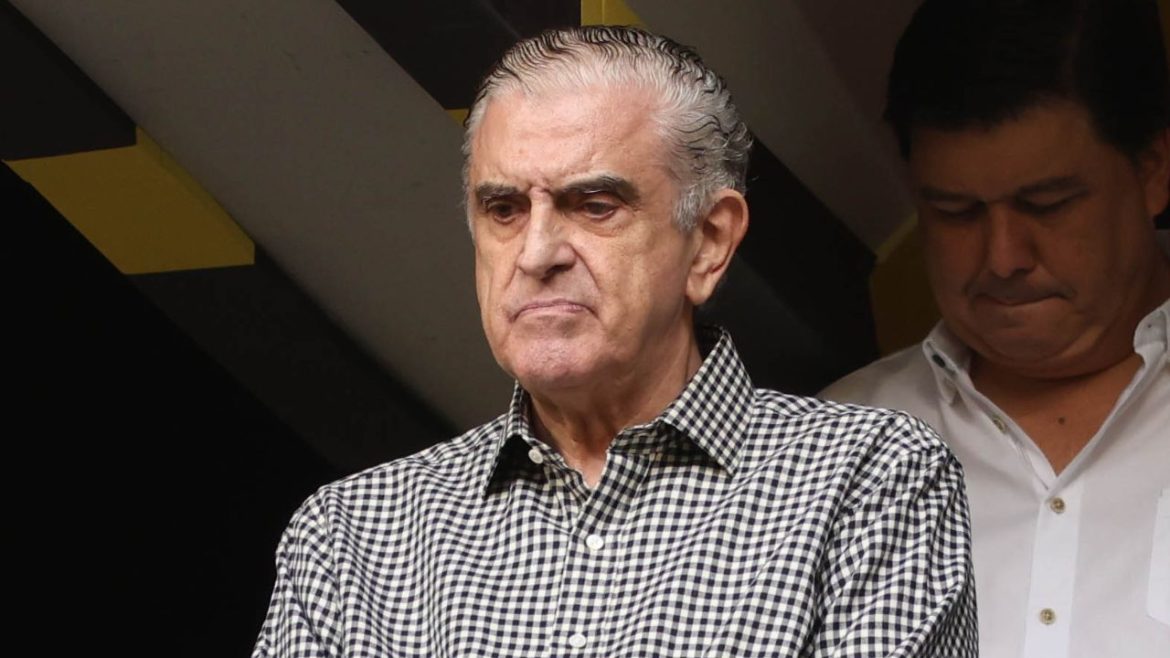 coritiba-encaminha-contratacao-de-ex-athletico-marcado-por-polemica-com-petraglia