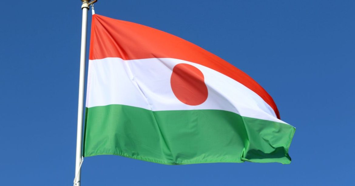 tiros-e-explosoes-sao-ouvidos-na-capital-do-niger