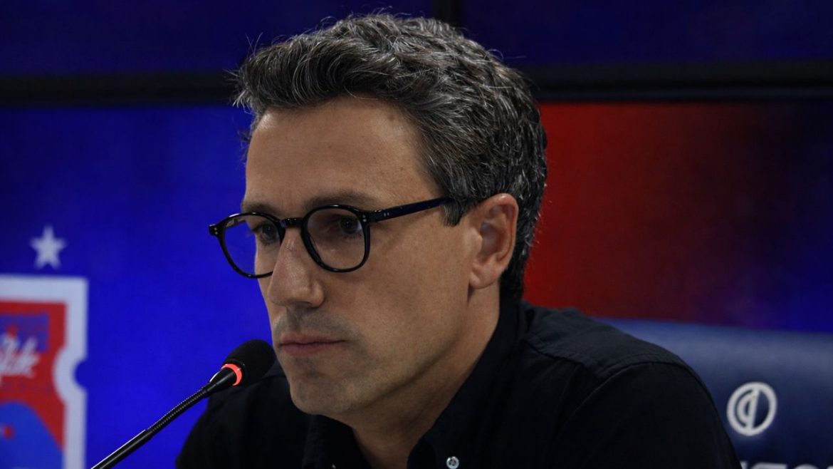diretor-do-parana-volta-a-arena-da-baixada-apos-um-ano-da-demissao-no-athletico
