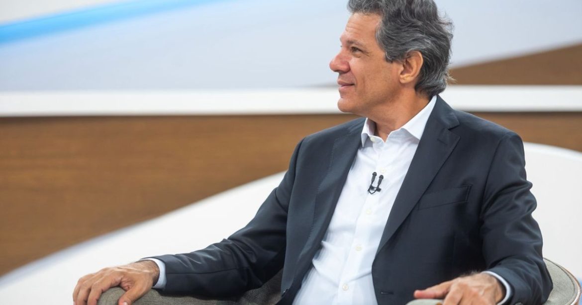 classificacao-de-pcc-e-cv-como-terroristas-e-“questao-menor”,-diz-haddad