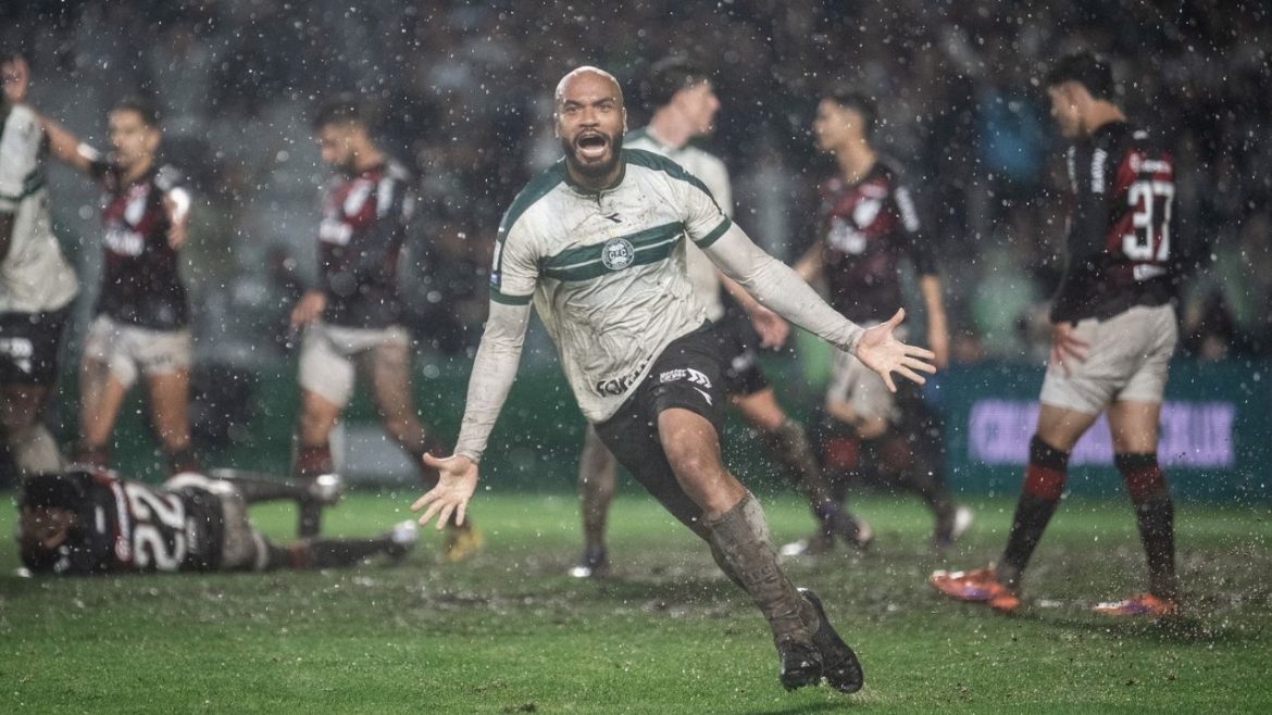 moledo-vira-heroi-do-coritiba-em-empate-epico-contra-o-athletico-no-couto-pereira