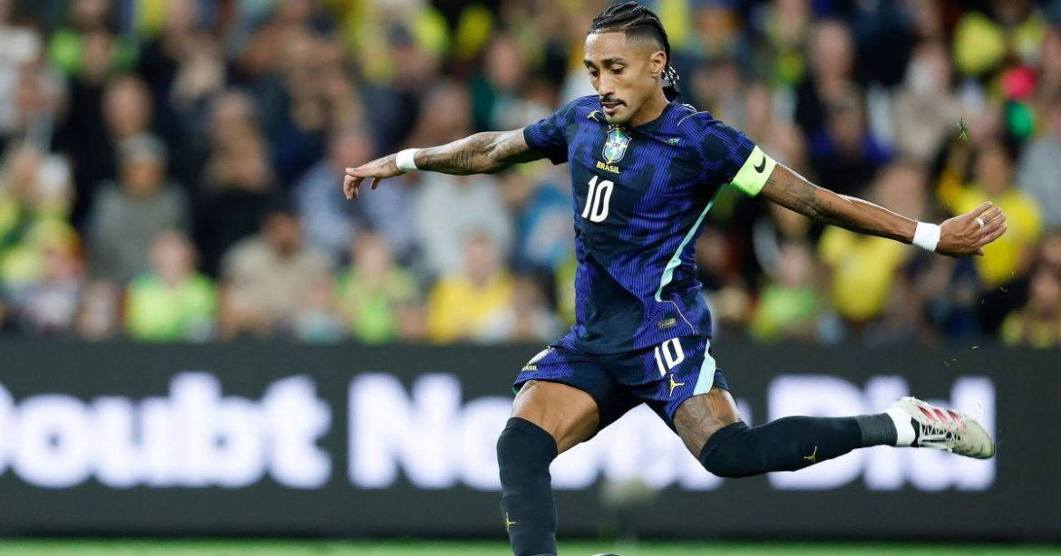 raphinha-tem-edema-na-coxa-e-e-cortado-do-amistoso-da-selecao-contra-india