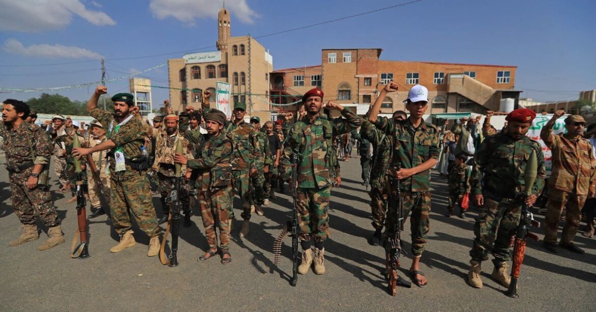 houthis-dizem-ter-atacado-o-aeroporto-de-riad-com-missil-balistico